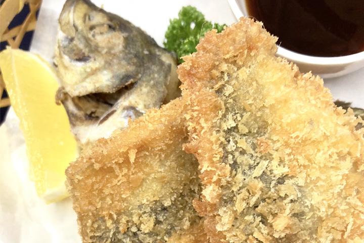 1度食べたら忘れられない
人気のアジフライ